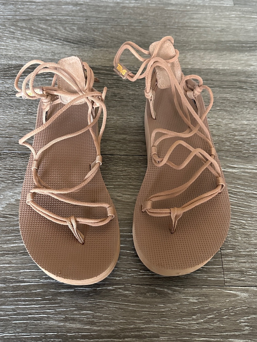 Teva Midform Infinity Sandals - Picture 2 of 4